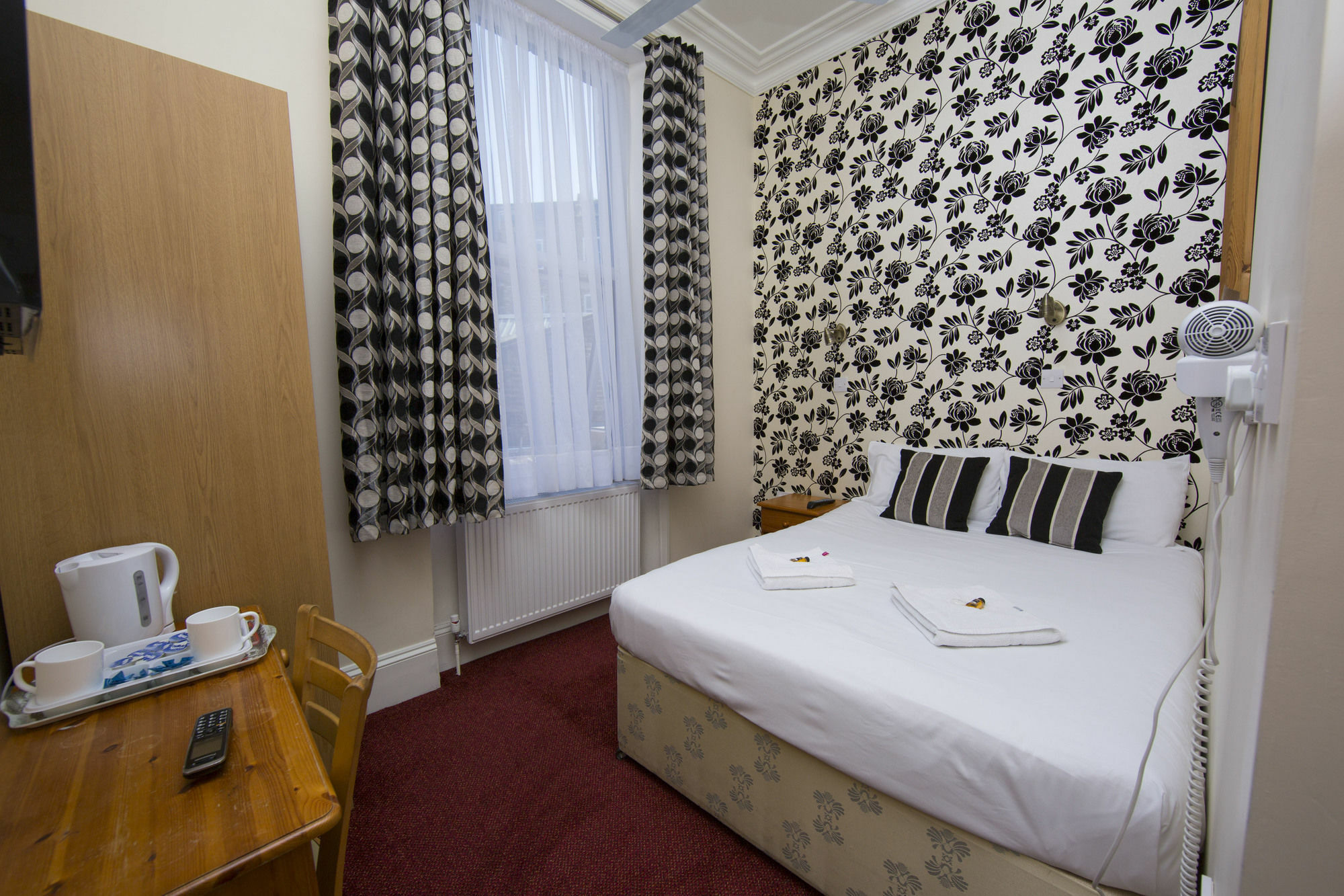 Royal London Hotel By Saba Exterior photo